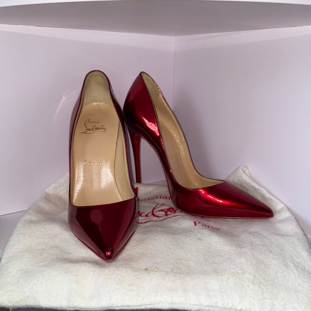 Christian Louboutin Authentic Shiny Red Stiletto Heels